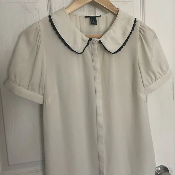 White Button Blouse with Black Lace Peter Pen Collar Schoolgirl Cosplay Coquette - Picture 2 of 12